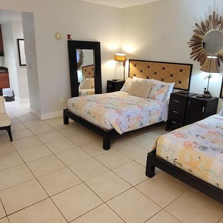 Riverview, Studio 507, Beach Steps Away!+Pool+Wifi Ruskin Extérieur photo